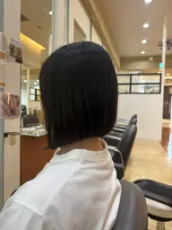 ワンレングスボブカット+ヘッドスパ(5分)