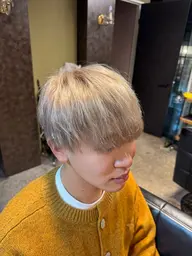 【理想のハイトーンへ🔥】ホワイト系ダブルカラー¥8500〜