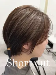 【ミニモ新規限定】カット+ブリーチカラー+トリートメント