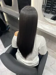 【縮毛矯正໒꒱· ゚】 梅雨時期のうねりが気になる方⟡.·