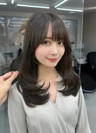 小顔になれる❣️盛れる顔周りカット➕前髪カット♪♪