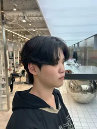 当店スタイリストカット➕曲がる縮毛矯正