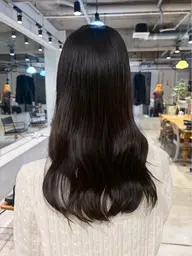 シャンプー➕ブロー 今話題のReFaのアイロンブラシを使って仕上げさせていただきます✨