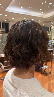 (17時or19時のみの受付です⚠️)巻かずに簡単❣️フワッとウェーブパーマ🫧