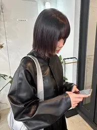 【☆新規人気クーポン☆】🌿前髪縮毛+透明感カラ 一+トリートメント🌿
