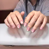 ワンカラー.ラメ.フラッシュネイル