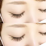 【フラットラッシュ120本】圧倒的な軽さ✨自まつげとの密着面が広いため取れにくく長持ちしやすいのが特徴です🩶