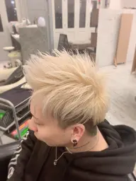 💎ホワイトカラー💎破格の2回ケアブリーチonカラー✨