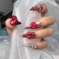 🉐💥3Dジェルアート(立体デザイン)💅※ご希望のデザイン画像がありましたら、前日までお送りください📷
