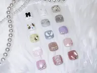 ︎︎🎀 レッスンモデル限定 🎀 フット親指アート♥︎ 【オフ.ケア込】 ⚠️注意事項・色味デザイン制限あり