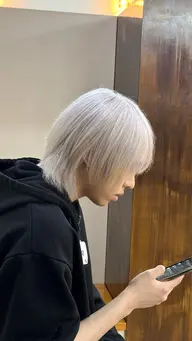 【黒髪からハイトーンにしたい方はこちらから❗️】 ケアブリーチ×2+カラー+2stepトリートメント