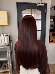 柔らかさ・艶髪⭕️カット+酸性ストレート