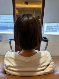 カット（ショート）毛先1センチ以上切らせていただける方