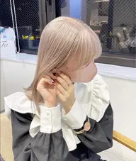 【プチプラ大人気No.2】【ブリーチカラー】が12100円❣️トリートメントも無料サービス中❣️1日一名様