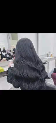【黒染めじゃない】ブルーブラック🦋ワンカラー色落ちまで可愛い🌟髪質改善トリートメントで艶髪にもなれる🦋🦋