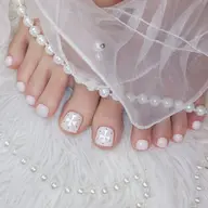 口コミ限定❣️【ご新規様オフ無料】FOOTネイル✨親指アート🎀ワンカラー/ラメ/マグネット🌈🫧