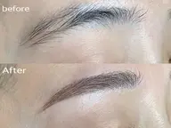 【眉毛のクセが気になる方へ】アイブロウリフト👀+眉wax🕺🏻✨❗️8月限定価格❗️