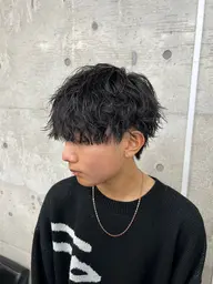 カット+ツイストスパイラルパーマ