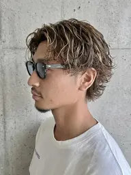 メンズカット＋パーマ＋ハイライト＋トリートメント