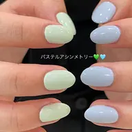 左右で異なる色のアシンメトリーワンカラー¥6500🌷🦋magnet/mirror/auroraは追加料金◎