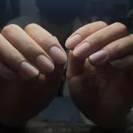 [ハンドオフ]ツヤネイル・トップコート付き❤︎甘皮ケア付き❤︎健康な自爪を守る