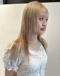 【ダメージ減💕】ブリーチカラー＋艶トリートメント🌈