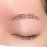 Jr.アイリスト価格🩵《美眉スタイリング🌟眉Wax +カット》※メイク無し