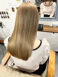【伸ばしかけの方必見💛】メンテナンス枝毛カット＋髪質改善トリートメント