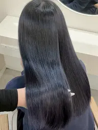 【✨平日限定✨】 🩶❄️寒色カラー❄️🩶ブリーチなしワンカラー➕保湿トリートメント