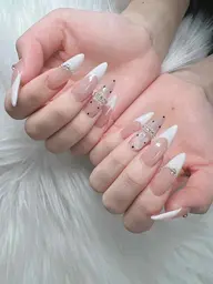 🌷学割プラン🌷チップ長さ出し10本+アートやりパーツつけ放題