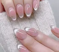人気‼️🌷マグネットフレンチ（ストーン4粒プレゼント）（ソフトジェルオフ込み）