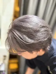 透明感のあるヘアカラー✨️ワンカラー➕3step¥3000