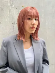 🍑デザインカット+ワンカラー🍑スタイリングを楽におしゃれに💫(切りっぱなしカット、顔周りカット、レイヤーカット)