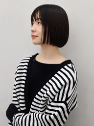 カットは必須です。申し訳ありませんが撮影モデルを募集の為顔写真も送って頂けると助かります。カラーやパーマはご相談ください