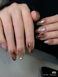 【Hand】💅10本ニュアンスデザインコース💰4800 💅カラー変更可能、無料でマグネット追加可能