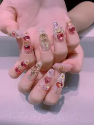 hand初回ソフトジェルオフ無料」16880チップで長さ出し/スカルプ🦋➕持ち込み⭕️ゴテゴテデザイン、量産地雷推し