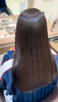 ミニモ学割《自然な仕上がりに♪》ナチュラル縮毛矯正＋カット