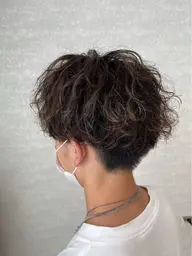💇シャンプー+カット+パーマ🧑‍🦱【ツイストスパイラル　スペインカール】