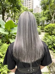 〔🌿黒髪からハイトーンを目指す🌿〕 ケアブリーチ×2回 &ワンカラー & ナノスチームトリートメント