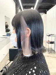 【ポイントブリーチ🪽】前髪インナー、イヤリングカラーなど+カラー🩷保湿トリートメント付き‼️