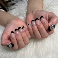 🧡【オフあり】フレンチネイルコース💎