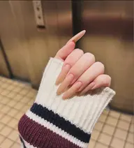 🎀チップ長さだしワンカラ一orラメグラデーション🎀パ一ツ2個付き✨「ジエルオフ無料」
