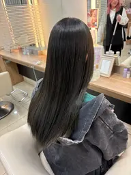 ワンカラー＋Aujua7stepトリートメント✨️ ワンランク上の集中ケアで、思わず触れたくなるようなツヤ髪へ🤭💗