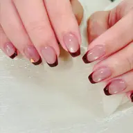 王道人気フレンチネイル🌼✳︎。【オフ無料】