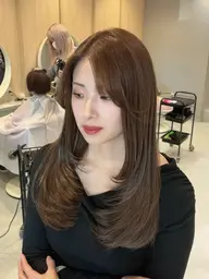 韓国風レイヤーカット+髪質改善縮毛矯正 \9,900