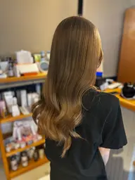 カラー+ブリーチ👑¥9000