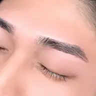 【　🩵期間限定🩵　】メンズ眉毛カット+ワックス脱毛