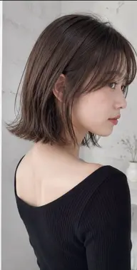 【9月限定】カット＋透明感カラー＋トリートメント　￥9900 (ブリーチ/レイヤーカット/インナーカラー)