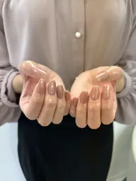 【9/1限定❣️】(オフなし)ハンド💅🏻《ワンカラーorグラデーション🩷》パラジェル変更+¥1,100横浜関内