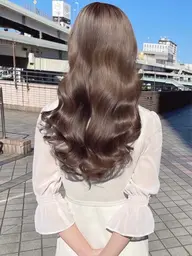 限定日数⚠️髪の毛の長さが胸下ロングの人限定⚠️ *撮影モデル ⚠️色指定オリーブベージュ ダブルカラー+トリートメント